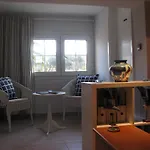 Seaview Aparthotel 4*