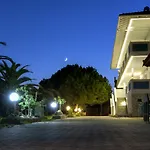 Aparthotel Seaview 4*