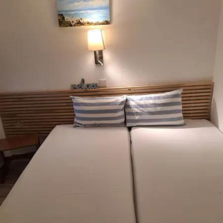 Seaview Aparthotel *
