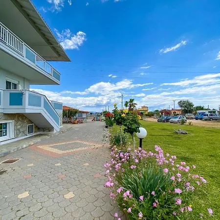 מלון דירות Seaview 4*