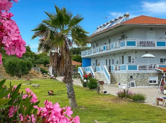 Seaview Apartahotel 4*